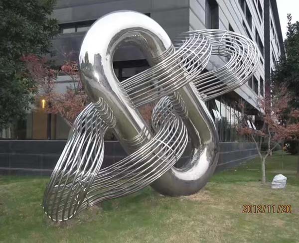 不锈钢雕塑 (1)